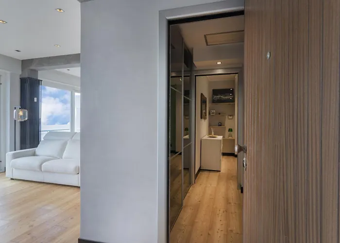 Stunning Seaview Apartment In Nervi By Wonderful Italy